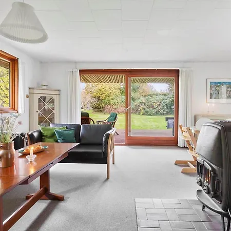 1662-hundested-kongelysvej-11 度假居