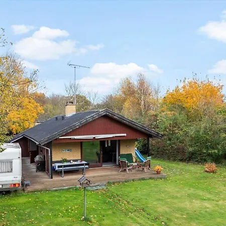 Holiday home 1662-hundested-kongelysvej-11